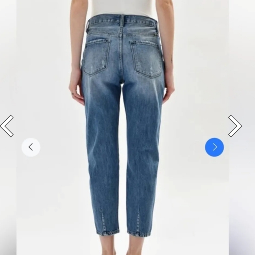 KanCan Lorelei Ultra High Rise Mom Jeans - Picture 3 of 11